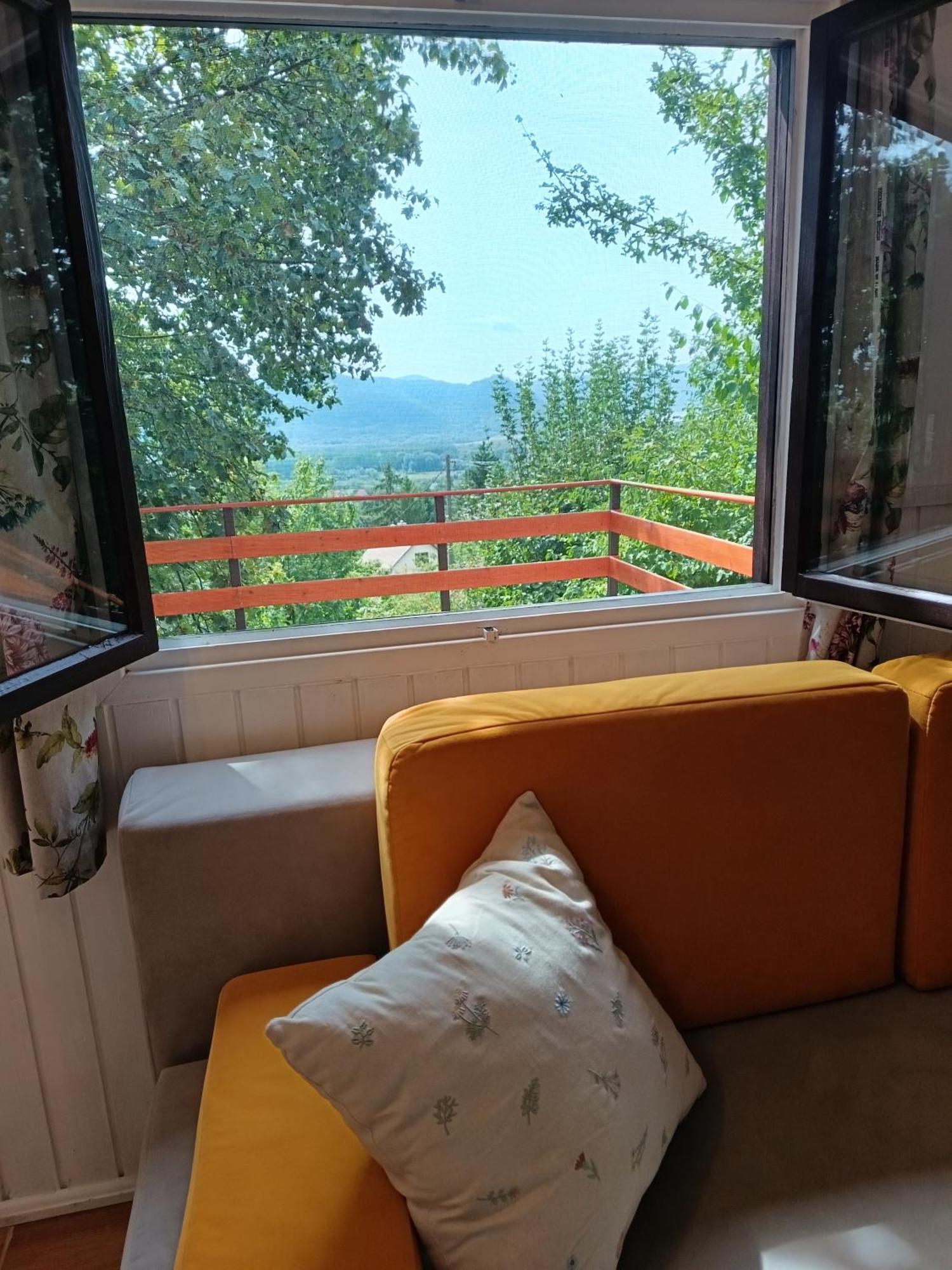Verőcemaros Barkoca Es Szepkilatas Vendeghaz / Cabin מראה חיצוני תמונה